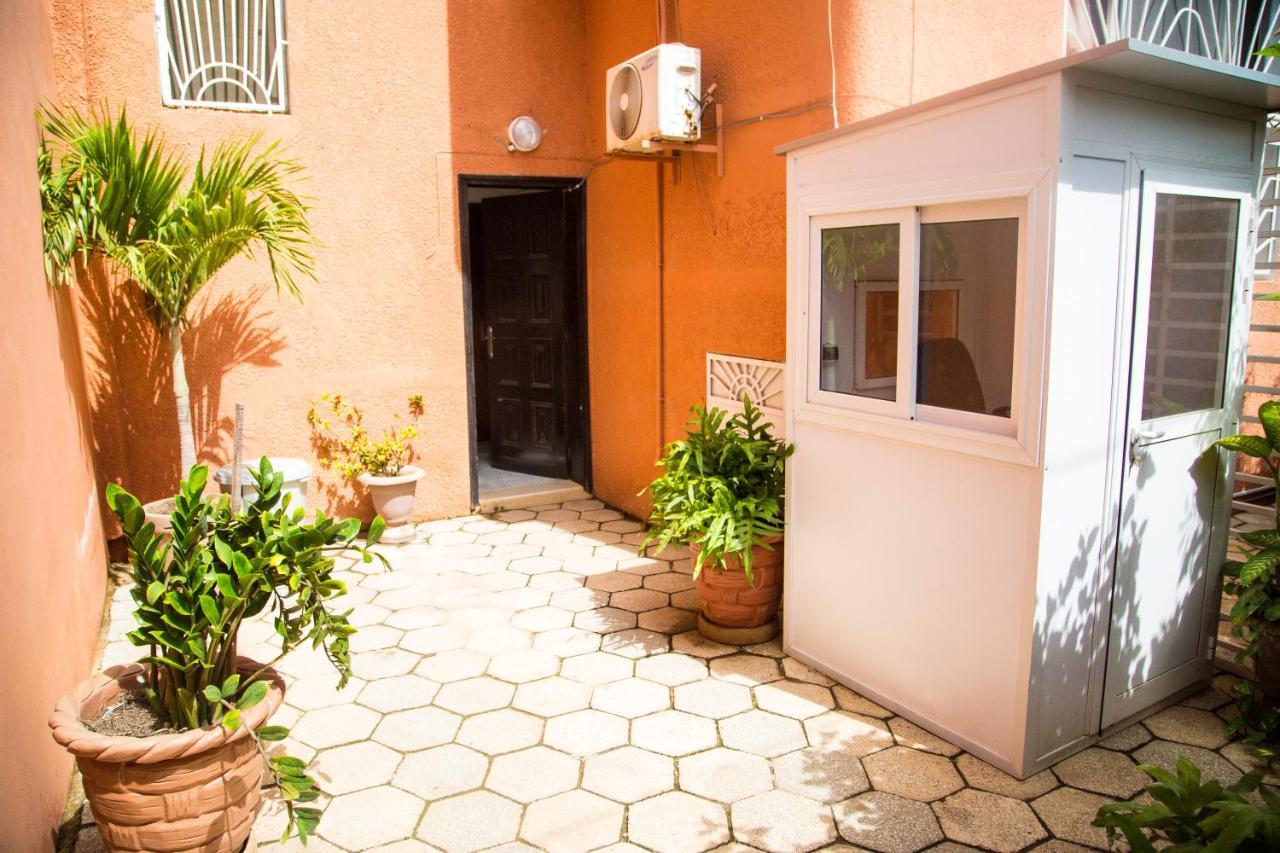 Stay.Plus Fann Mermoz Dakar Exterior foto