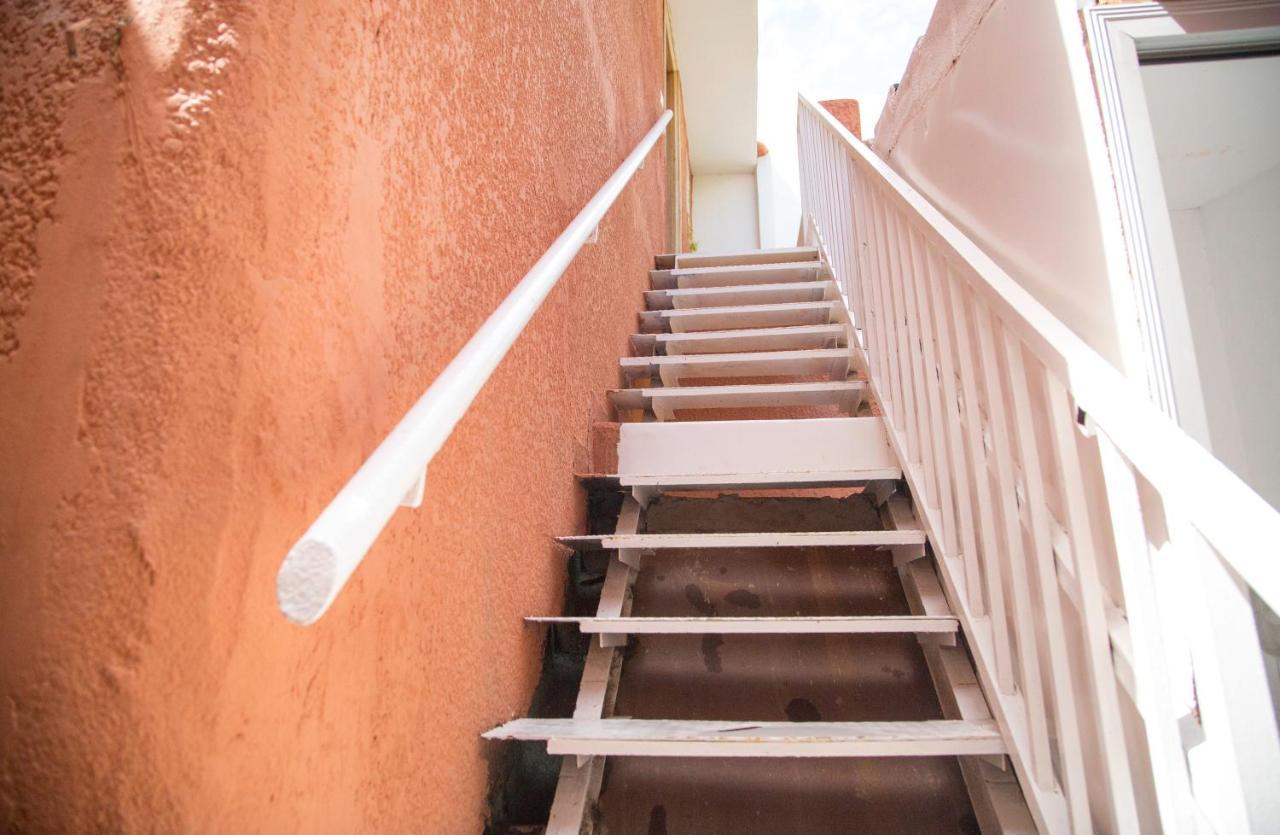 Stay.Plus Fann Mermoz Dakar Exterior foto